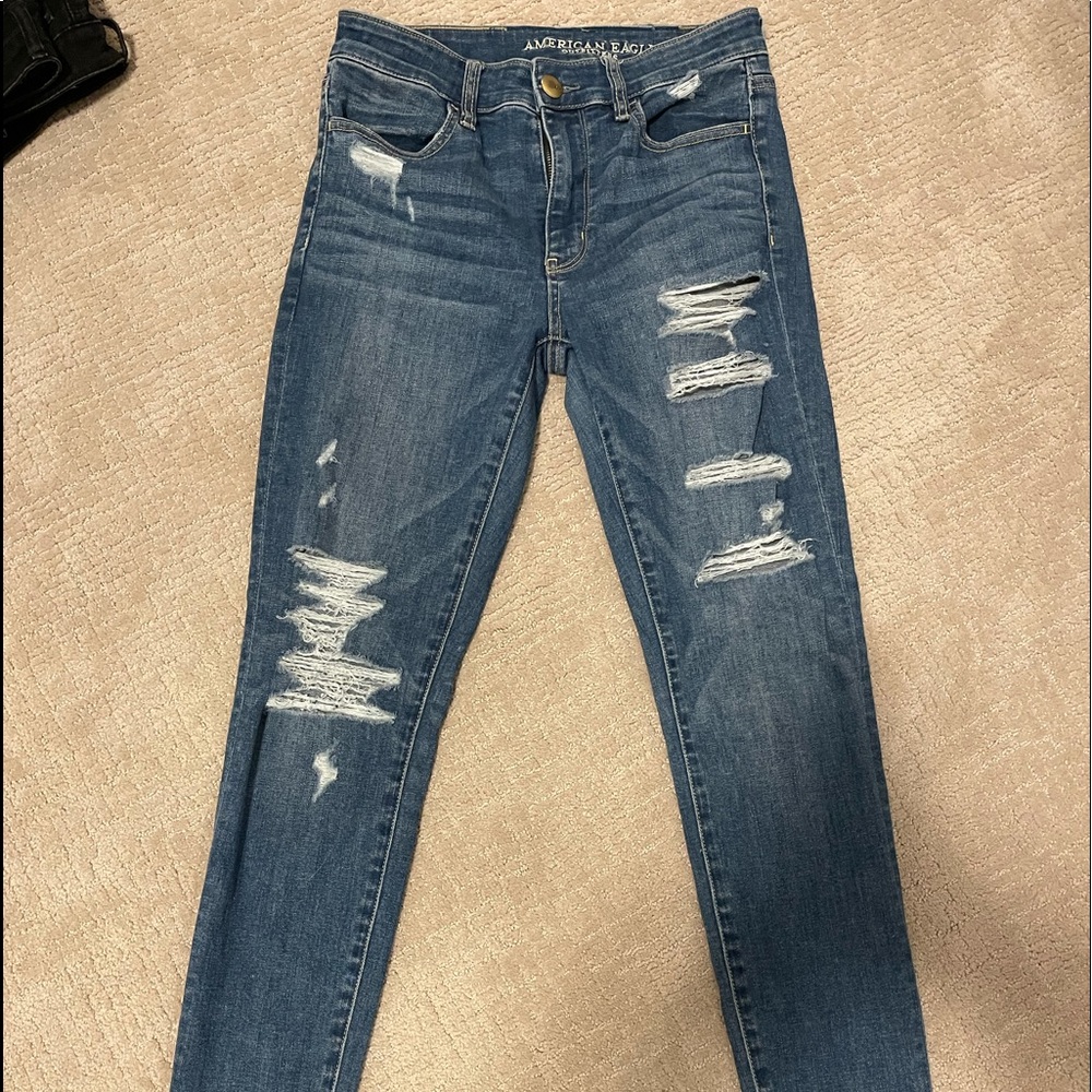 American Eagle High Rise Jeans, Size 6